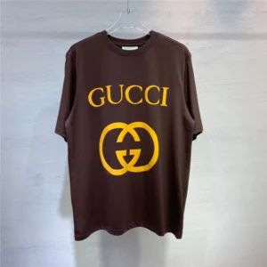 Gucci tshirt 7 00 cover 25c5e876