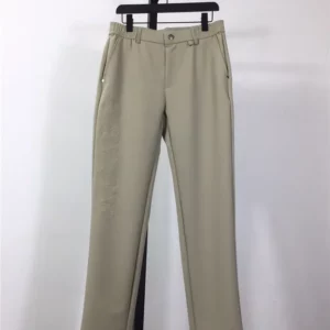 00 cover db293e84